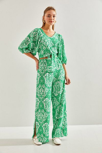 Bianco Lucci Women's Patterned Top and Bottom Set60201015