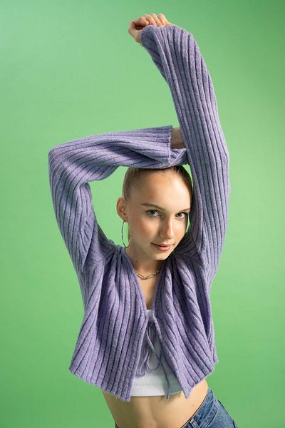 DeFacto Coool Slim Fit Strickpullover mit V-Ausschnitt Z2851az22wn