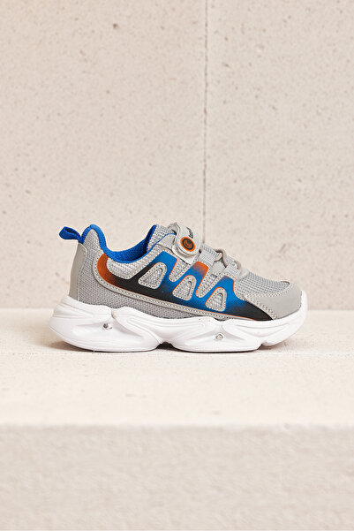 Tonny Black حذاء آيس ساكس توني أسود مريح للأطفال مزود بشريط فيلكرو