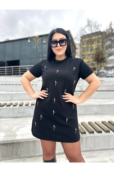 Butik Nilyam Rochie de damă, mărime mare, brodata în față 24011 neagră