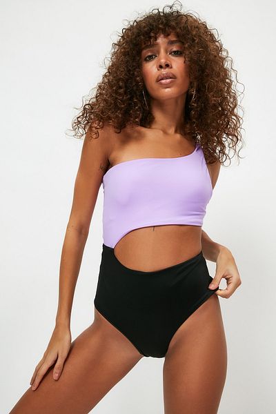Trendyol Collection Badeanzug - Lila - Colorblock