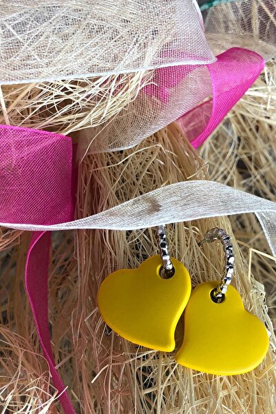 Leerybee ماتي اللون الأصفر أقراط القلب مضاد الأرجية