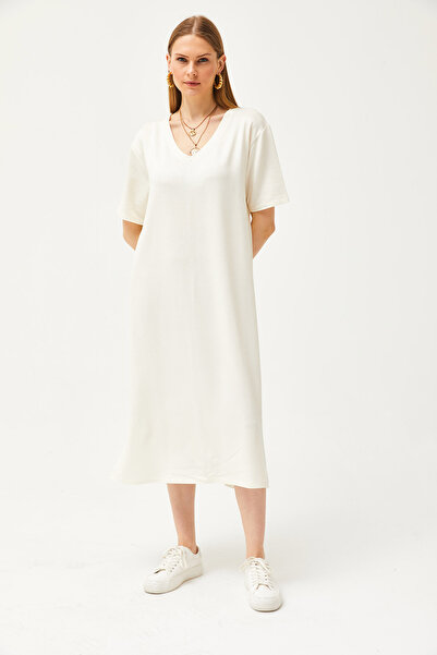 Olalook Γυναικείο εκρού φόρεμα με λαιμόκοψη σε πλάι με απαλή υφή ELB-19002063