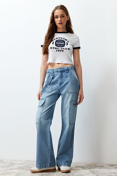 Trendyol Collection Blugi albaștri cu talie înaltă, picior largi, cu buzunar TWOSS24JE00179