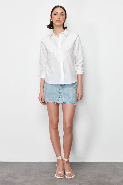 Trendyol Collection Ecru Woven Shirt - Embroidery and Lace Detail, Regular Fit TWOSS24GO00043