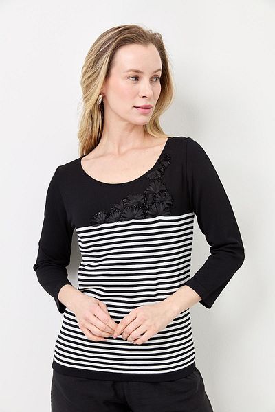 Two Mail Striped Sweater Black-White