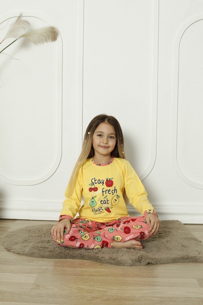 KAPİKİDS Uzun Kollu İnce Meyve Baskılı Kız Çocuk Pijama Takımı