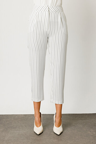 Ekol Stripe Patterned Short Pants