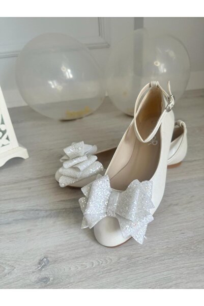 LİNEER Дамски перлени булчински обувки с панделка в бяло