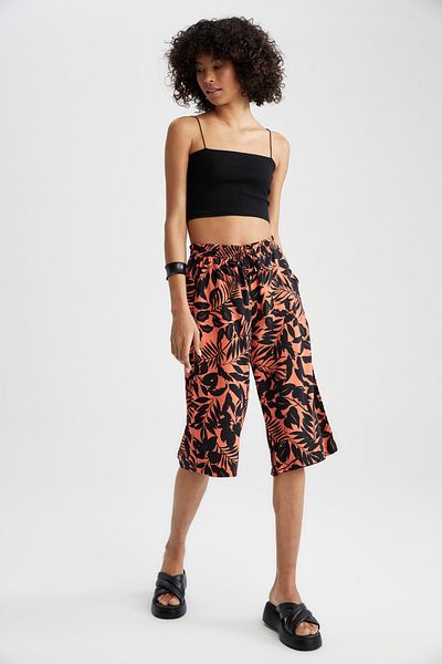 DeFacto Capri-Crop-Fit-Viskose-Capri mit hoher Taille I6823az22sm