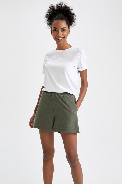 DeFacto Regular Fit Basic Shorts