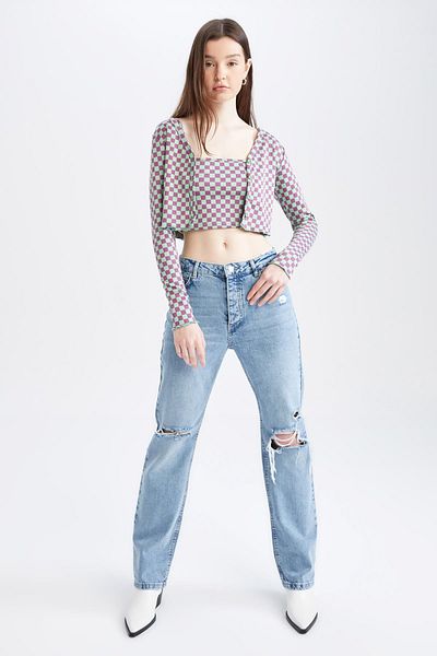 DeFacto Slim Fit Checkerboard Patterned V-Neck Crop Cardigan X4848az22sm