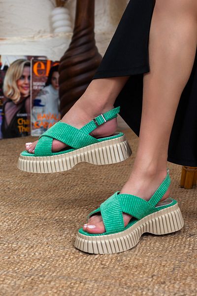 Melek Tuna Sandale casual pentru femei cu bretele încrucișate cu talpă groasă, sandale confortabile, sandale la modă