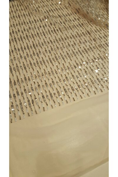 Safir Kumaş Pul ve Kumboncuk İşlemeli Düz Çizgi Dantel 2.5 Metre (Astar Dahil)
