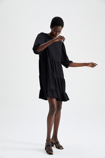 DeFacto Crew Neck Basic Half Balloon Sleeve Seersucker Textured Mini Dress Y7042az22hs