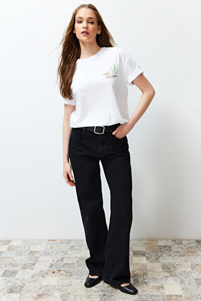 Trendyol Collection White Premium Relaxed/Wide Fit Crew Neck Front and Back Printed Knitted T-Shirt TWOSS24TS00082