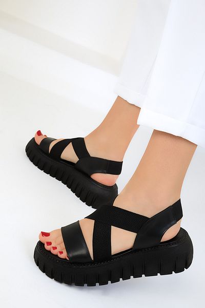 SOHO Schwarze Damensandalen 17827