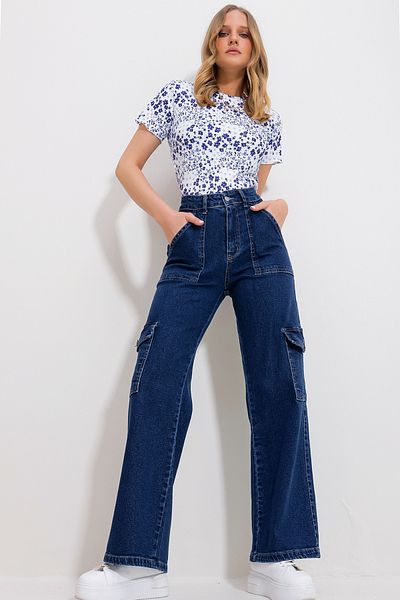 Trend Alaçatı Stili Women's Dark Blue High Waist Cargo Pocket Wide Leg Denim Trousers Alc-X11758
