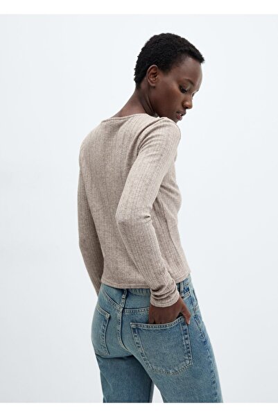 MANGO Woman Раирана жилетка със скъпоценни копчета