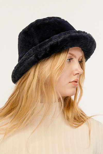 Benittokids Benitto Women's Plush Bucket Hat 7002