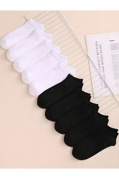 myprem socks جوارب سوداء وبيضاء