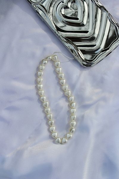 klovi Heart Pearl Rope Strap Phone Charm