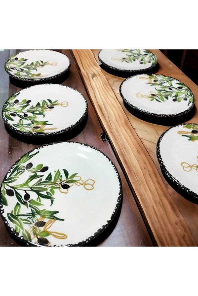 RODA CERAMIC Red Ceramic No. 5 Collection 6-Piece Cake Plate Set