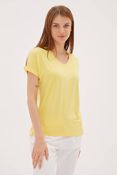 Fashion Friends Regular Fit V-Neck Knitted T Shirt T SHIRT 24Y0541K1