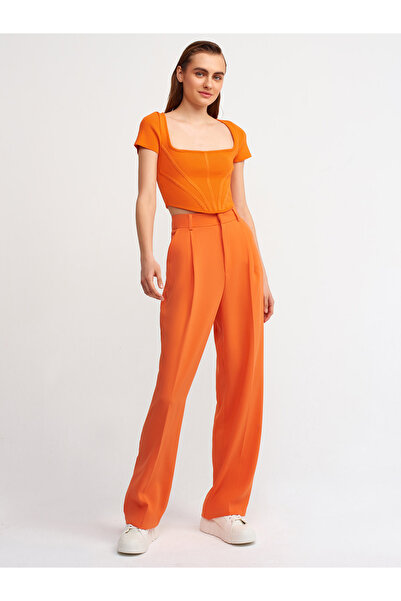 Dilvin 10188 Svetr s čtvercovým výstřihem a krátkým rukávem-oranžový