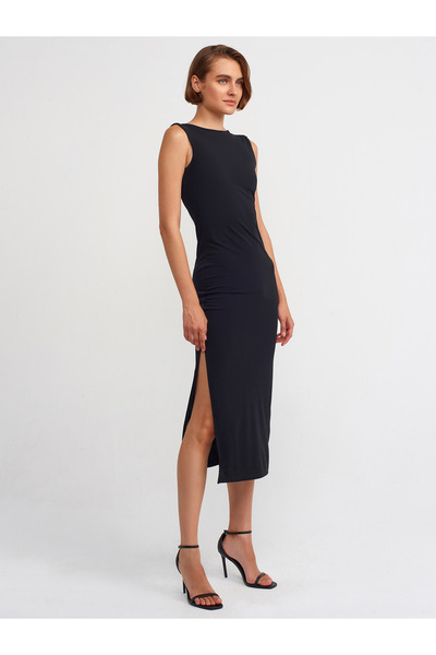 Dilvin Μακρύ φόρεμα με λεπτομέρεια στην πλάτη