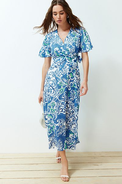 Trendyol Collection Blue Floral Double-breasted Viscose Midi Woven Dress TWOSS24EL00506