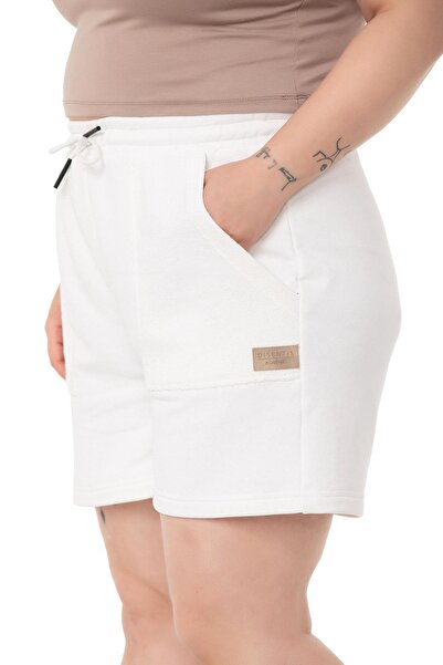 DISENTIS MODEST Λευκό σορτς μεγάλου μεγέθους γαρνιρισμένο με τρεις τσέπες με νήμα με ελαστική μέση και λεπτομέρεια γραβάτα