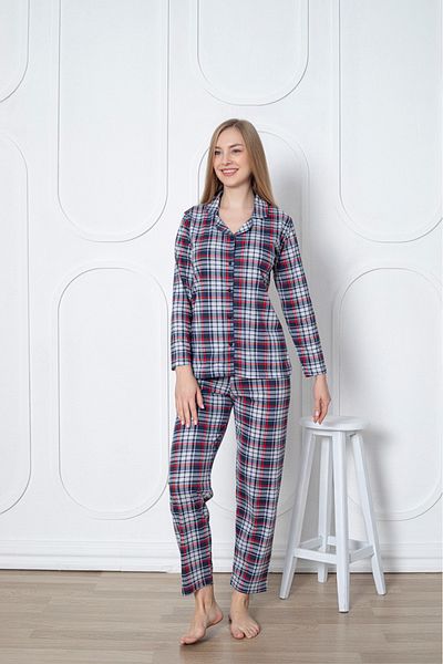 Asel Women's Buttoned Plaid Pajama Set