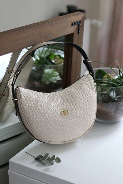 Moom Bag Γυναικεία τσάντα ώμου με πλεκτή κρέμα με διπλό λουράκι