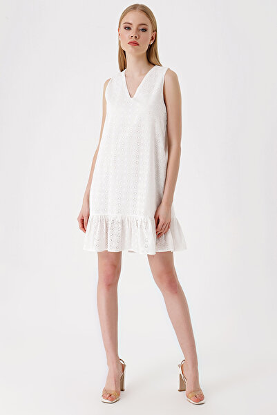 Bigdart 2391 Sukienka mini z dekoltem V i wycięciem w kształcie litery V - Biała