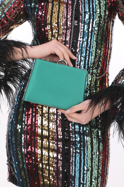 womenacs Satenska večernja haljina zelene boje, privlačna i elegantna, portfe...