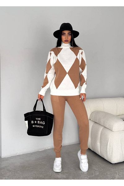 Esinty Women's Large Diamond Pattern Turtleneck Sweater Pocket Bottom Double Knitwear Set (Coloured)