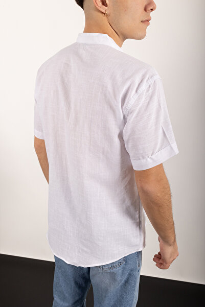 WAMOSSALAPLI Короткий рукав, комір-стійка, три ґудзики, вузький крій, біла лляна сорочка