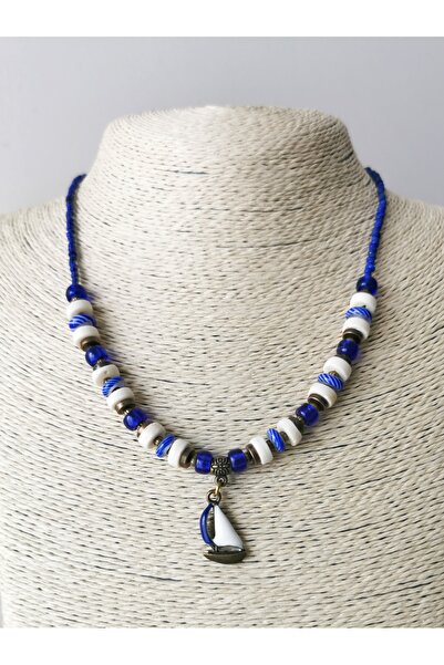 Halley Concept قلادة نسائية بحرية مطرزة بالزجاج بتصميم خاص