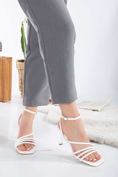 LEMUES SHOES Lemues Three-Stripe Buckle Heeled Shoes