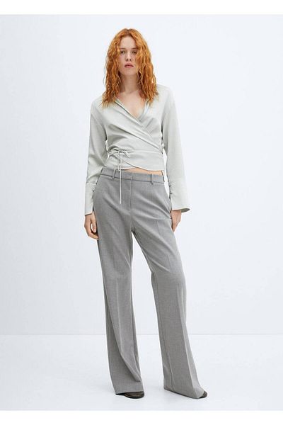 MANGO Woman Detailní zavinovací halenka s kravatou