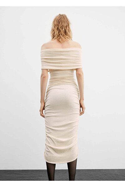 MANGO Woman Omzu açık drape elbise