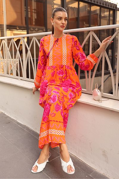 Bigdart 2439 Dlouhé šaty se vzorem – oranžové