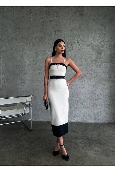 GİZONLY ROCHIE CU BRASILE CU DETALIU PANGLICĂ DE PIATRA