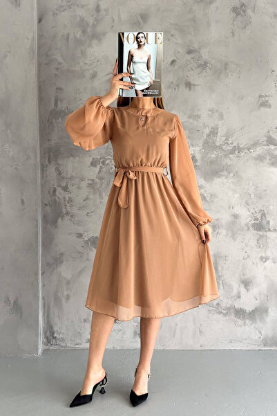 Neşeli Butik γυναικείο φόρεμα σιφόν με επένδυση μεσαίου μήκους καμέλας NBKKLF...