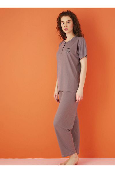 LİLA İÇ GİYİM Women's Viscose Report Short Sleeve Pajama Set