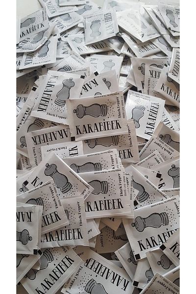 Hacıoğlu baharat Hatay Local Disposable Black Pepper 0.5 Gr 1000 Pieces