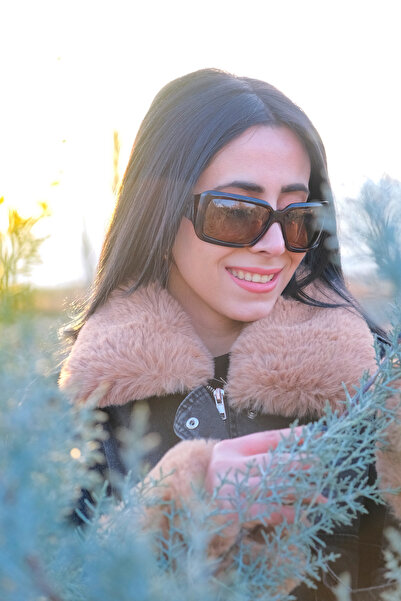 CALDİNİ نظارة شمسية مستقطبة على شكل عظمة بنية للنساء CS050 C16