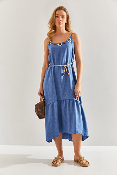 Bianco Lucci Women's Strap Daisy Embroidered Straw Belted Dress60171036