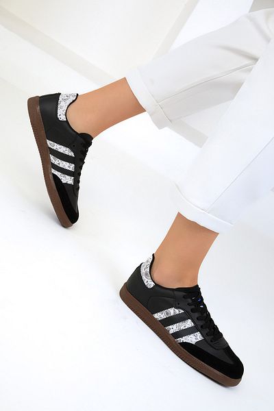 SOHO Black-White Unisex Sneaker 18952